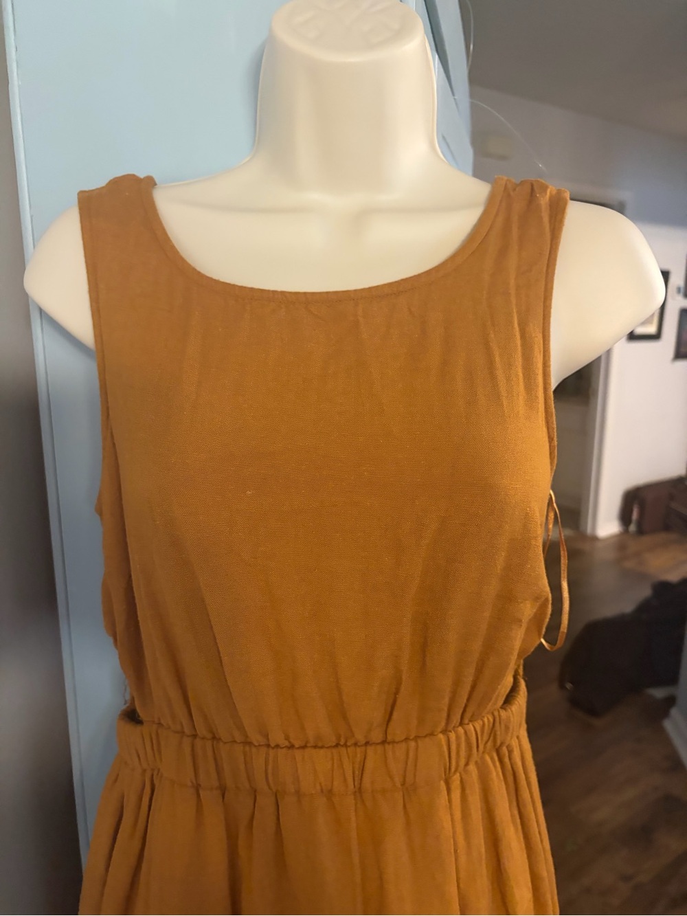 Sincerely Jules Sleeveless Brown Midi Dress with Elastic Waist - Picture 6 of 10